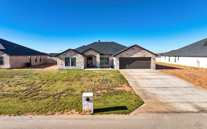 2122 S County Rd 1059, Midland, TX 79706, 4 Bedrooms Bedrooms, ,3 BathroomsBathrooms,Residential,For Sale,2122 S County Rd 1059,0,164996