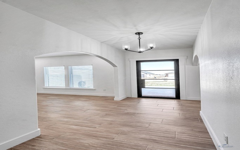 2122 S County Rd 1059, Midland, TX 79706, 4 Bedrooms Bedrooms, ,3 BathroomsBathrooms,Residential,For Sale,2122 S County Rd 1059,0,164996