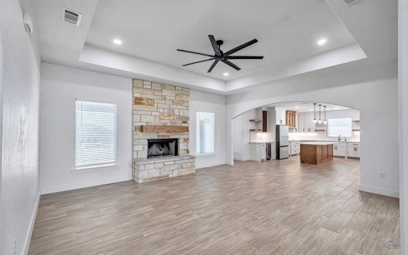 2122 S County Rd 1059, Midland, TX 79706, 4 Bedrooms Bedrooms, ,3 BathroomsBathrooms,Residential,For Sale,2122 S County Rd 1059,0,164996