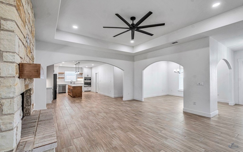 2122 S County Rd 1059, Midland, TX 79706, 4 Bedrooms Bedrooms, ,3 BathroomsBathrooms,Residential,For Sale,2122 S County Rd 1059,0,164996