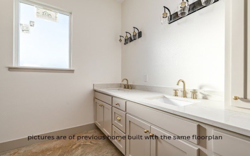 10954 Twin Lakes Lane, San Angelo, TX 76904, 3 Bedrooms Bedrooms, ,2 BathroomsBathrooms,Residential,For Sale,10954 Twin Lakes Lane,0,130031