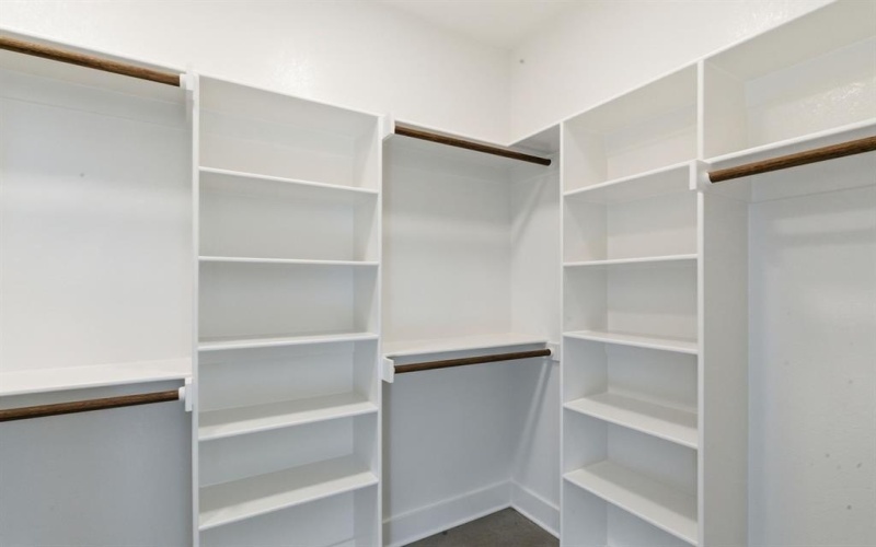 1001 Paramount Drive, Cresson, TX 76035, 3 Bedrooms Bedrooms, ,2 BathroomsBathrooms,Residential,For Sale,1001 Paramount Drive,0,21117107