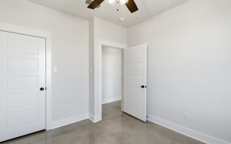 1001 Paramount Drive, Cresson, TX 76035, 3 Bedrooms Bedrooms, ,2 BathroomsBathrooms,Residential,For Sale,1001 Paramount Drive,0,21117107