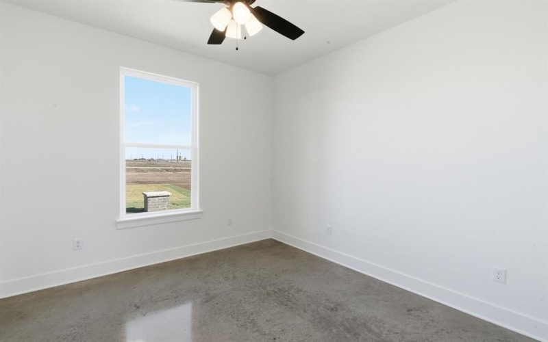 1005 Paramount Drive, Cresson, TX 76035, 3 Bedrooms Bedrooms, ,2 BathroomsBathrooms,Residential,For Sale,1005 Paramount Drive,0,21117121