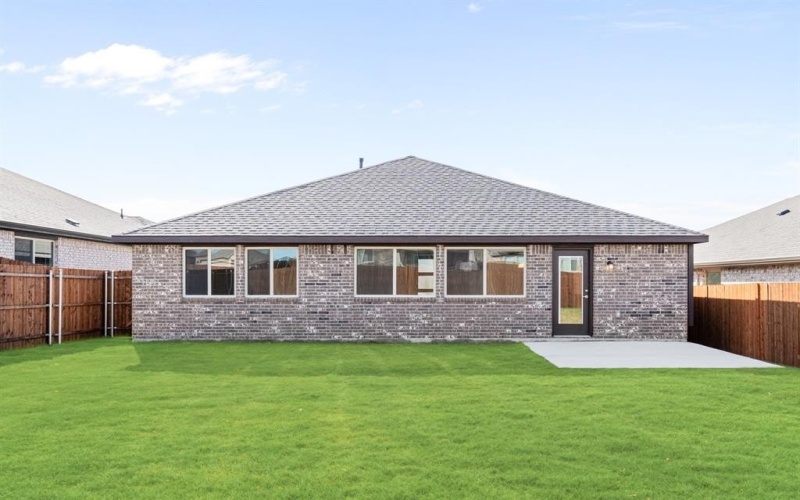 925 Kingbird Lane, Alvarado, TX 76009, 3 Bedrooms Bedrooms, ,2 BathroomsBathrooms,Residential,For Sale,925 Kingbird Lane,0,21125781