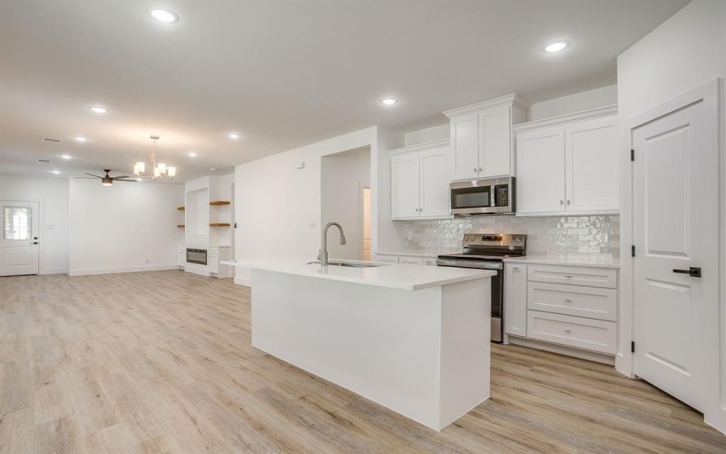 4944 Dunbar Street, Fort Worth, TX 76105, 4 Bedrooms Bedrooms, ,2 BathroomsBathrooms,Residential,For Sale,4944 Dunbar Street,0,21130066