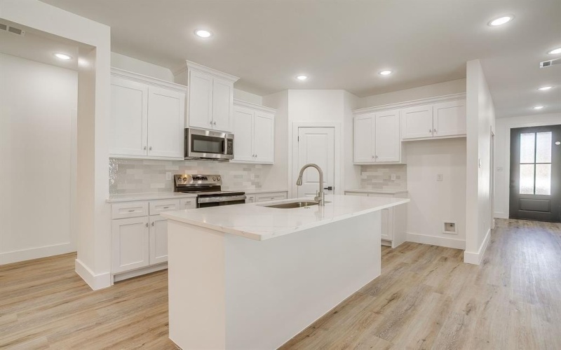 4944 Dunbar Street, Fort Worth, TX 76105, 4 Bedrooms Bedrooms, ,2 BathroomsBathrooms,Residential,For Sale,4944 Dunbar Street,0,21130066