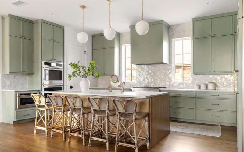 5901 Orchid Lane, Dallas, TX 75230, 4 Bedrooms Bedrooms, ,3 BathroomsBathrooms,Residential,For Sale,5901 Orchid Lane,0,21130298