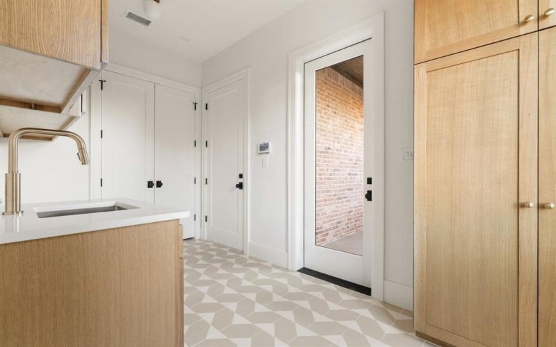 5901 Orchid Lane, Dallas, TX 75230, 4 Bedrooms Bedrooms, ,3 BathroomsBathrooms,Residential,For Sale,5901 Orchid Lane,0,21130298