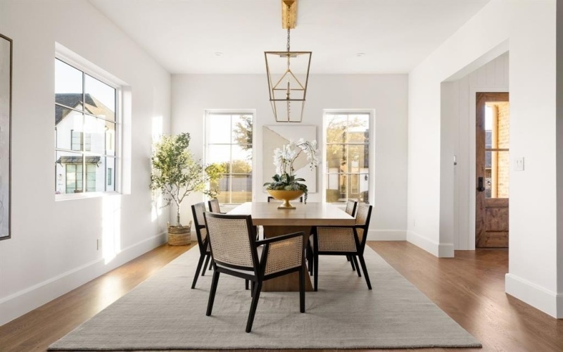 5901 Orchid Lane, Dallas, TX 75230, 4 Bedrooms Bedrooms, ,3 BathroomsBathrooms,Residential,For Sale,5901 Orchid Lane,0,21130298