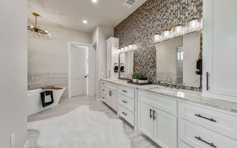 4009 Pinnacle Ridge, Granbury, TX 76049, 4 Habitaciones Habitaciones , ,3 BañosBaños,Residential,En Venta,4009 Pinnacle Ridge,0,21130332