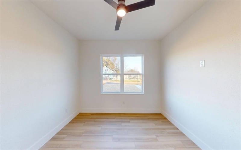 9228 Sunrise Drive, Fort Worth, TX 76134, 3 Bedrooms Bedrooms, ,2 BathroomsBathrooms,Residential,For Sale,9228 Sunrise Drive,0,21130677