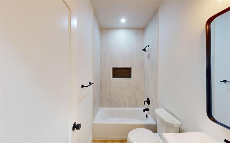 9228 Sunrise Drive, Fort Worth, TX 76134, 3 Bedrooms Bedrooms, ,2 BathroomsBathrooms,Residential,For Sale,9228 Sunrise Drive,0,21130677