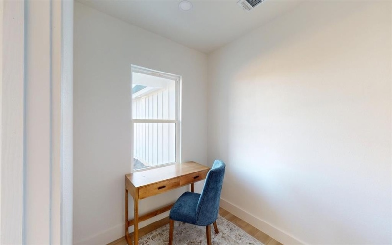 9228 Sunrise Drive, Fort Worth, TX 76134, 3 Bedrooms Bedrooms, ,2 BathroomsBathrooms,Residential,For Sale,9228 Sunrise Drive,0,21130677