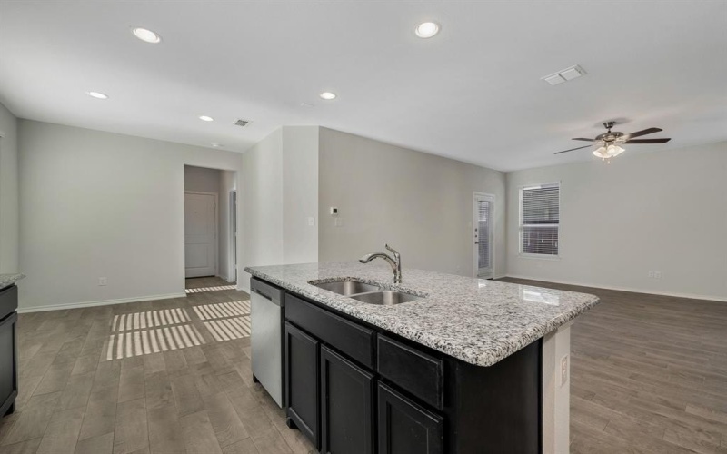 1813 Wayne Lane, Celina, TX 75009, 4 Bedrooms Bedrooms, ,3 BathroomsBathrooms,Residential,For Sale,1813 Wayne Lane,0,21131379