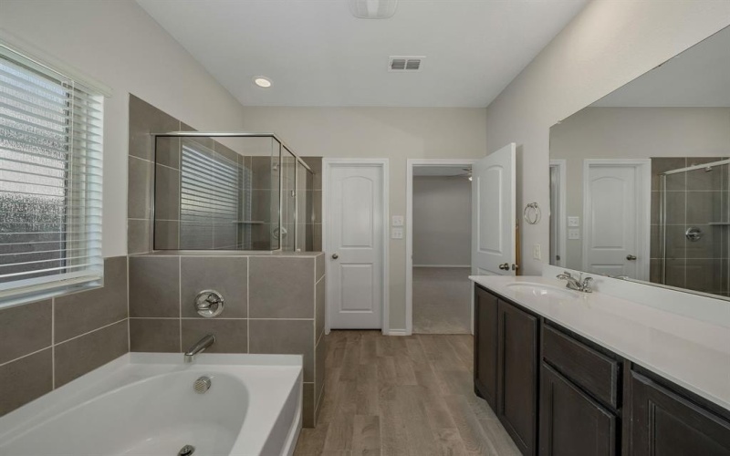 1813 Wayne Lane, Celina, TX 75009, 4 Bedrooms Bedrooms, ,3 BathroomsBathrooms,Residential,For Sale,1813 Wayne Lane,0,21131379