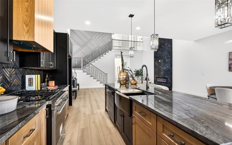 1843 Dennison Street, Dallas, TX 75212, 4 Bedrooms Bedrooms, ,3 BathroomsBathrooms,Residential,For Sale,1843 Dennison Street,0,21131466