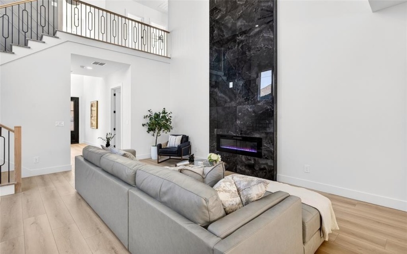 1843 Dennison Street, Dallas, TX 75212, 4 Bedrooms Bedrooms, ,3 BathroomsBathrooms,Residential,For Sale,1843 Dennison Street,0,21131466