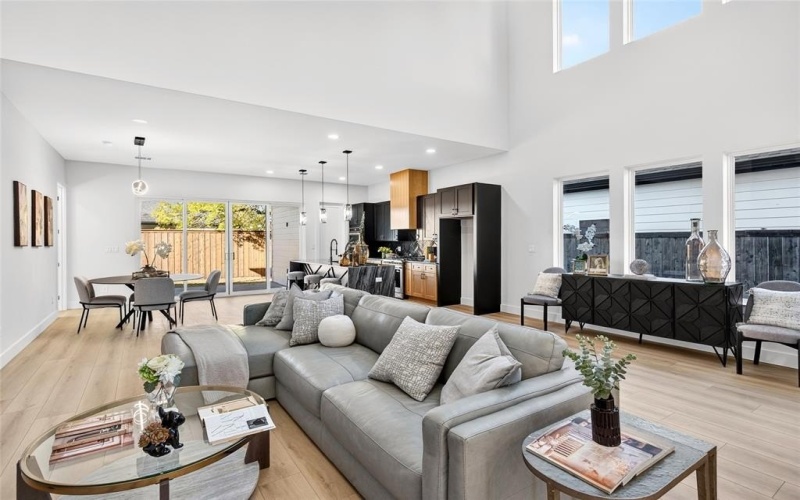 1843 Dennison Street, Dallas, TX 75212, 4 Bedrooms Bedrooms, ,3 BathroomsBathrooms,Residential,For Sale,1843 Dennison Street,0,21131466