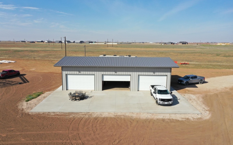 21701 County Rd 2040, Lubbock, TX 79423, 4 Bedrooms Bedrooms, ,5 BathroomsBathrooms,Residential,For Sale,21701 County Rd 2040,202552395