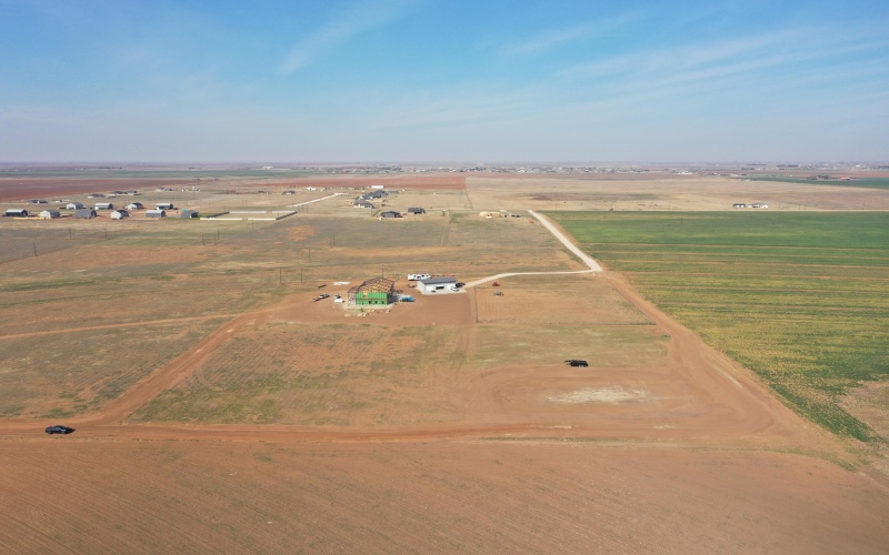21701 County Rd 2040, Lubbock, TX 79423, 4 Bedrooms Bedrooms, ,5 BathroomsBathrooms,Residential,For Sale,21701 County Rd 2040,202552395