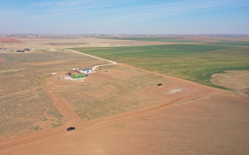 21701 County Rd 2040, Lubbock, TX 79423, 4 Bedrooms Bedrooms, ,5 BathroomsBathrooms,Residential,For Sale,21701 County Rd 2040,202552395