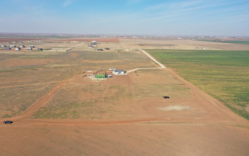21701 County Rd 2040, Lubbock, TX 79423, 4 Bedrooms Bedrooms, ,5 BathroomsBathrooms,Residential,For Sale,21701 County Rd 2040,202552395