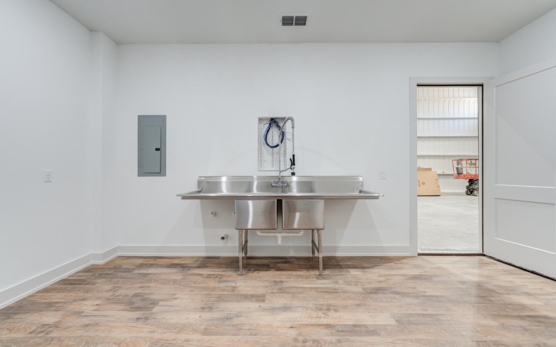 21701 County Rd 2040, Lubbock, TX 79423, 4 Habitaciones Habitaciones , ,5 BañosBaños,Residential,En Venta,21701 County Rd 2040,0,202552395