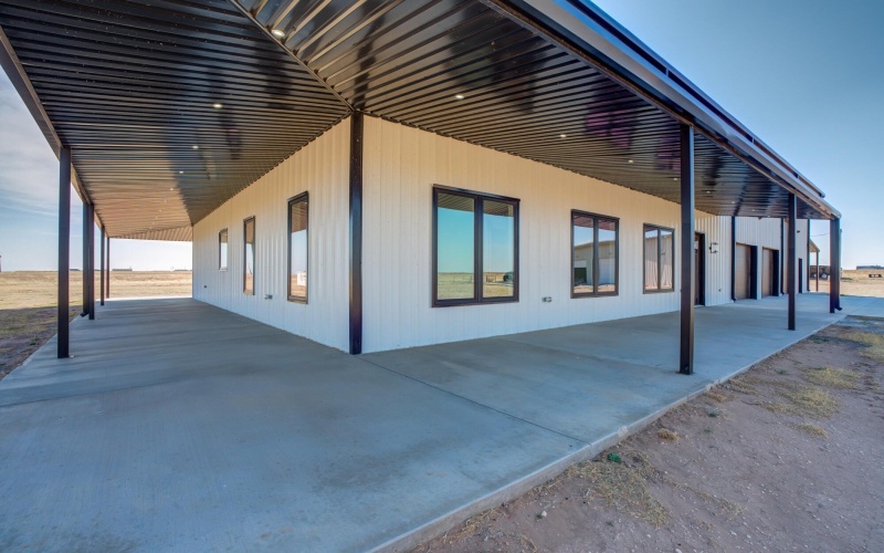 21701 County Rd 2040, Lubbock, TX 79423, 4 Habitaciones Habitaciones , ,5 BañosBaños,Residential,En Venta,21701 County Rd 2040,0,202552395