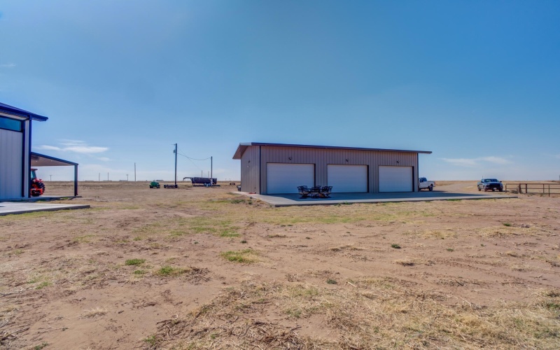 21701 County Rd 2040, Lubbock, TX 79423, 4 Habitaciones Habitaciones , ,5 BañosBaños,Residential,En Venta,21701 County Rd 2040,0,202552395