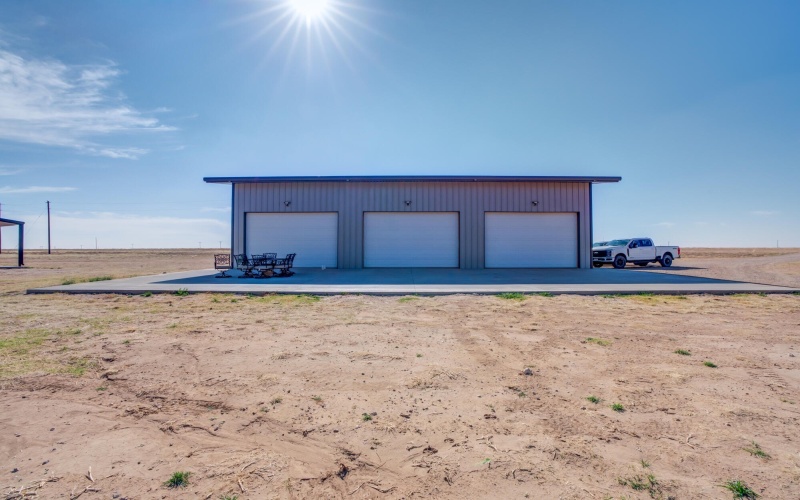 21701 County Rd 2040, Lubbock, TX 79423, 4 Habitaciones Habitaciones , ,5 BañosBaños,Residential,En Venta,21701 County Rd 2040,0,202552395