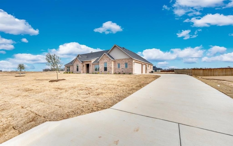 530 Olson Road, Waxahachie, TX 75167, 4 Bedrooms Bedrooms, ,3 BathroomsBathrooms,Residential,For Sale,530 Olson Road,0,21131492