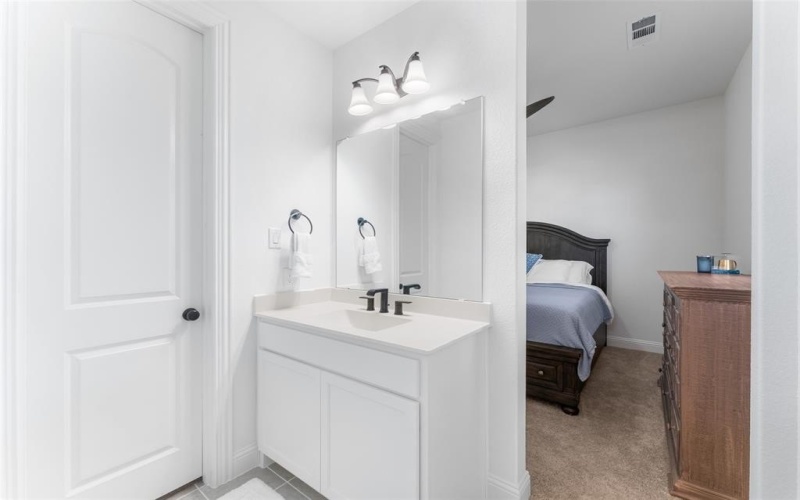 1901 Rockwood Lane, Mansfield, TX 76063, 6 Bedrooms Bedrooms, ,3 BathroomsBathrooms,Residential,For Sale,1901 Rockwood Lane,0,21131502