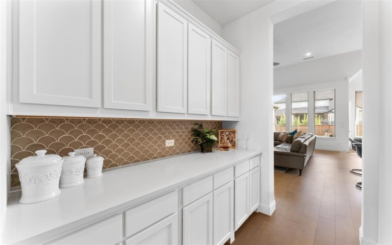 1901 Rockwood Lane, Mansfield, TX 76063, 6 Bedrooms Bedrooms, ,3 BathroomsBathrooms,Residential,For Sale,1901 Rockwood Lane,0,21131502