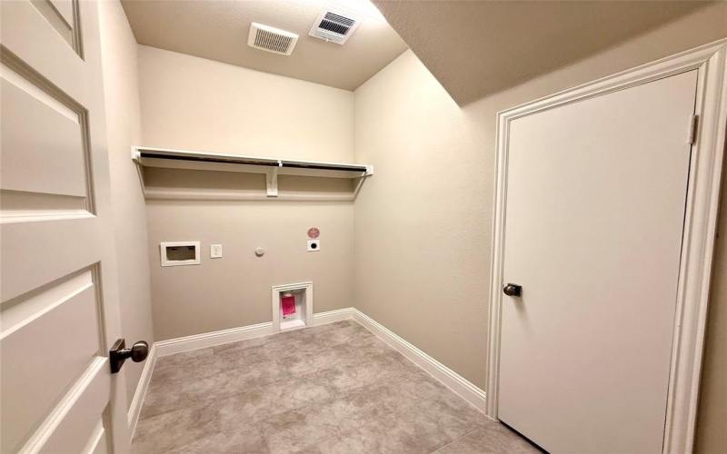 11817 Serval Street, Godley, TX 76044, 5 Bedrooms Bedrooms, ,5 BathroomsBathrooms,Residential,For Sale,11817 Serval Street,0,21131592