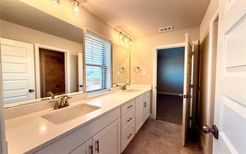 11817 Serval Street, Godley, TX 76044, 5 Bedrooms Bedrooms, ,5 BathroomsBathrooms,Residential,For Sale,11817 Serval Street,0,21131592