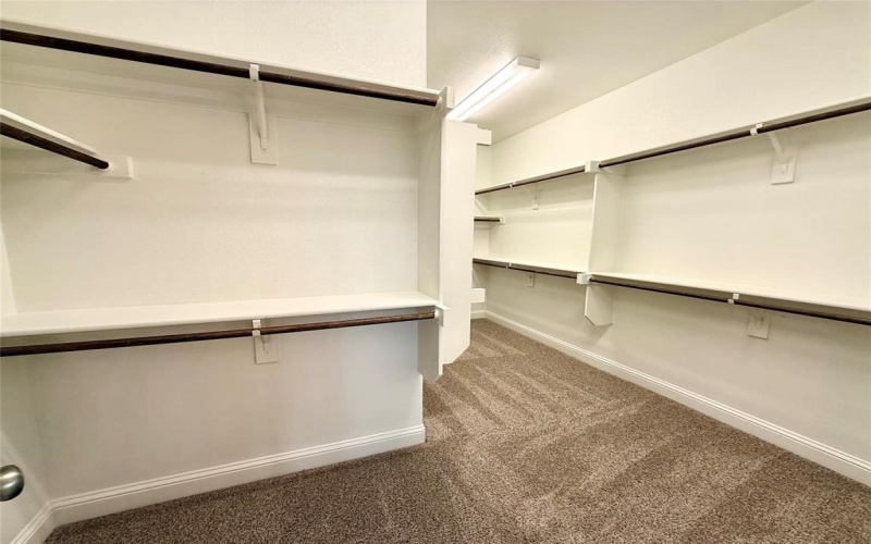 11864 Serval Street, Godley, TX 76044, 5 Bedrooms Bedrooms, ,5 BathroomsBathrooms,Residential,For Sale,11864 Serval Street,0,21131611