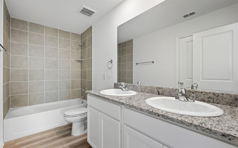 2303 Buffalo Bayou Way, Crandall, TX 75114, 5 Bedrooms Bedrooms, ,3 BathroomsBathrooms,Residential,For Sale,2303 Buffalo Bayou Way,0,21131665