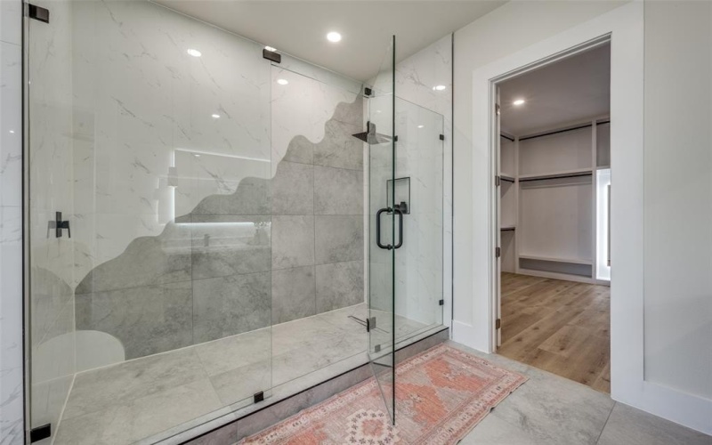 3314 NAVARO Street, Dallas, TX 75212, 4 Habitaciones Habitaciones , ,3 BañosBaños,Residential,En Venta,3314 NAVARO Street,0,21131710