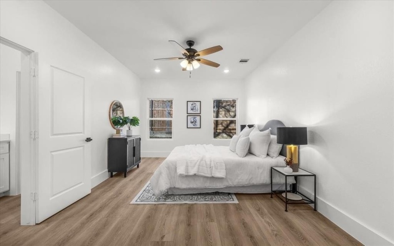 1125 E Humbolt Street, Fort Worth, TX 76104, 4 Bedrooms Bedrooms, ,2 BathroomsBathrooms,Residential,For Sale,1125 E Humbolt Street,0,21131768