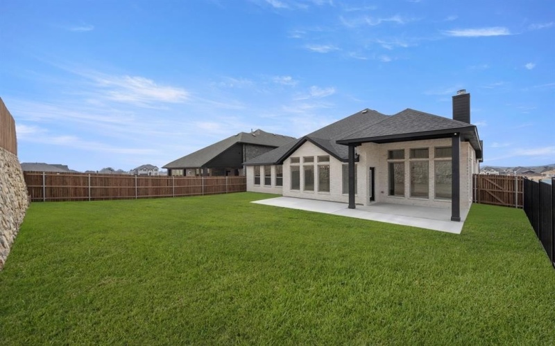 328 Alina Street, Burleson, TX 76028, 3 Bedrooms Bedrooms, ,2 BathroomsBathrooms,Residential,For Sale,328 Alina Street,0,21131792