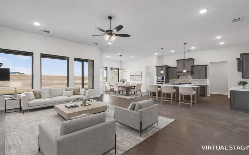 136 Lila Lake Drive, Waxahachie, TX 75165, 4 Habitaciones Habitaciones , ,3 BañosBaños,Residential,En Venta,136 Lila Lake Drive,0,21131796