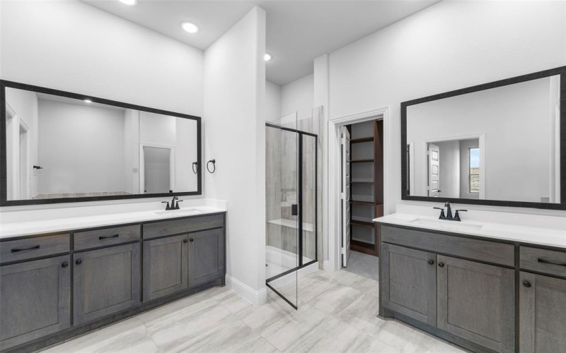 136 Lila Lake Drive, Waxahachie, TX 75165, 4 Habitaciones Habitaciones , ,3 BañosBaños,Residential,En Venta,136 Lila Lake Drive,0,21131796