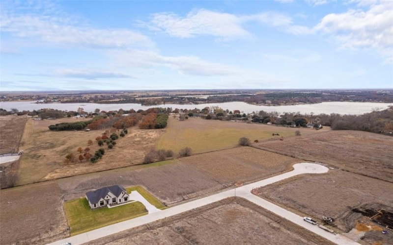 136 Lila Lake Drive, Waxahachie, TX 75165, 4 Habitaciones Habitaciones , ,3 BañosBaños,Residential,En Venta,136 Lila Lake Drive,0,21131796