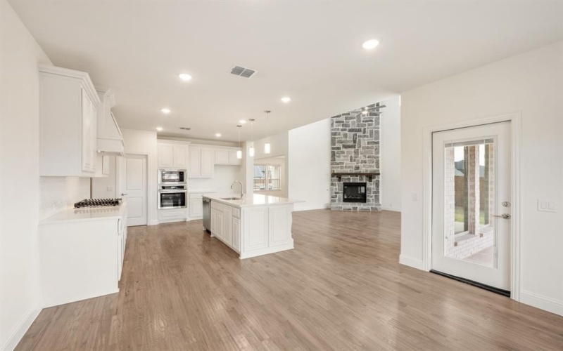 16421 Boston Ivy Drive, Fort Worth, TX 76247, 5 Bedrooms Bedrooms, ,5 BathroomsBathrooms,Residential,For Sale,16421 Boston Ivy Drive,0,21131824