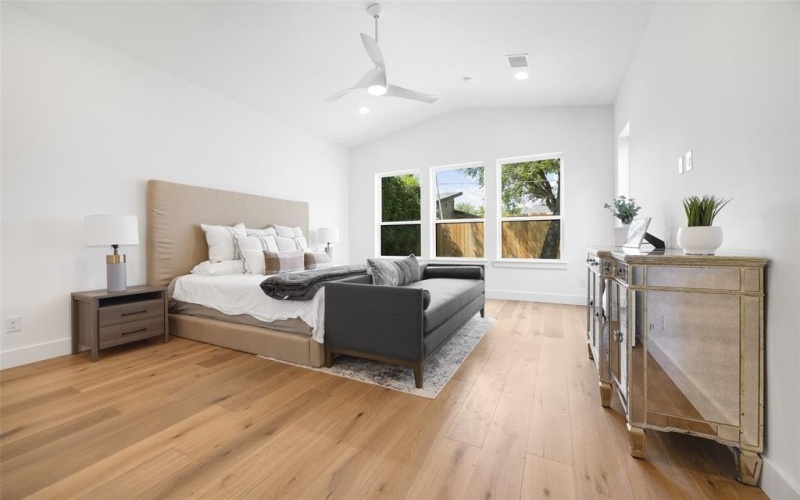 3753 Valley Ridge Road, Dallas, TX 75220, 4 Bedrooms Bedrooms, ,5 BathroomsBathrooms,Residential,For Sale,3753 Valley Ridge Road,0,21131949