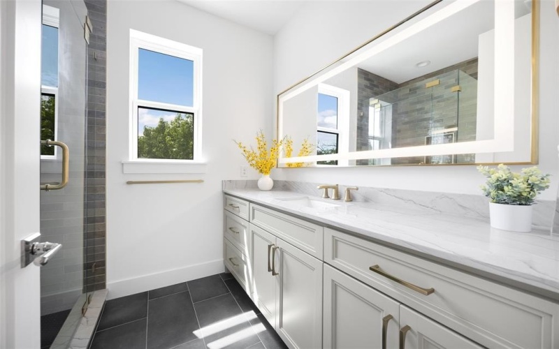 3753 Valley Ridge Road, Dallas, TX 75220, 4 Bedrooms Bedrooms, ,5 BathroomsBathrooms,Residential,For Sale,3753 Valley Ridge Road,0,21131949