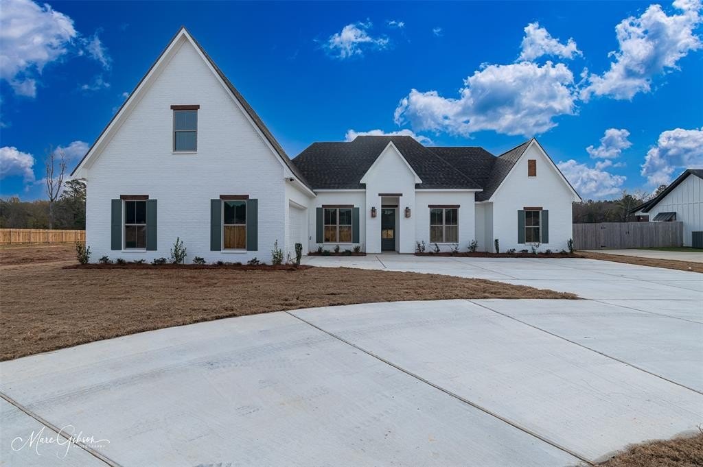 175 Sitka Loop, Haughton, LA 71037, 4 Bedrooms Bedrooms, ,3 BathroomsBathrooms,Residential,For Sale,175 Sitka Loop,0,21131964