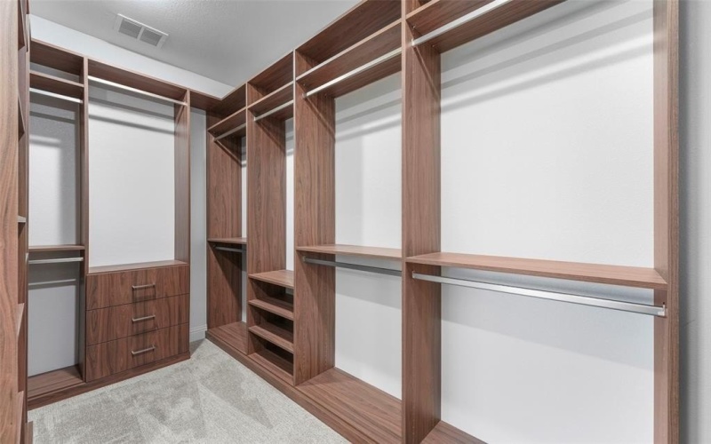 140 Lila Lake Drive, Waxahachie, TX 75165, 5 Bedrooms Bedrooms, ,5 BathroomsBathrooms,Residential,For Sale,140 Lila Lake Drive,0,21131989