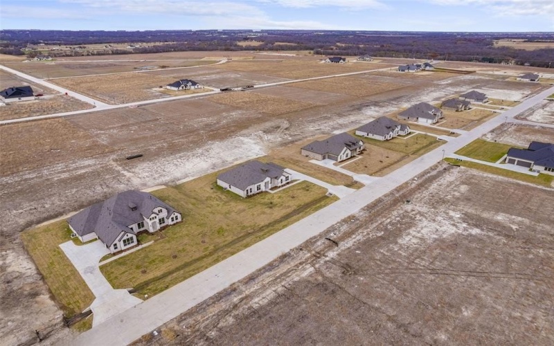 140 Lila Lake Drive, Waxahachie, TX 75165, 5 Bedrooms Bedrooms, ,5 BathroomsBathrooms,Residential,For Sale,140 Lila Lake Drive,0,21131989